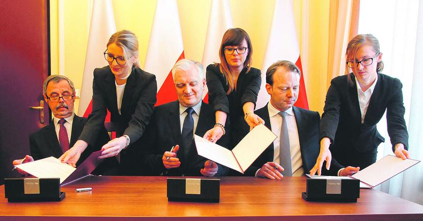POLSKA KRAJEM START-UPÓW: POLSKA KRAJEM START-UPÓW: