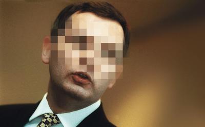 Tomasz T., były prezes Benefii wchłoniętej przez Compensę oraz główny oskarżony o działania na szkodę ubezpieczyciela, nie przyznaje się do winy. Na rozpoczęcie procesu czeka w Zjednoczonych Emiratach Arabskich, gdzie mieszka na stałe.