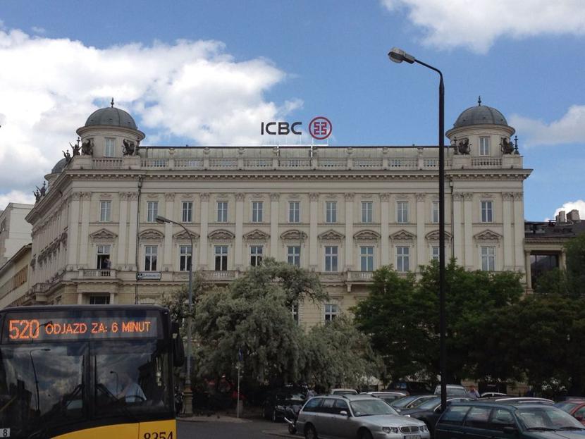 Pierwsze biuro Industrial and Commercial Bank of China w Polsce. Pierwsze biuro Industrial and Commercial Bank of China w Polsce.