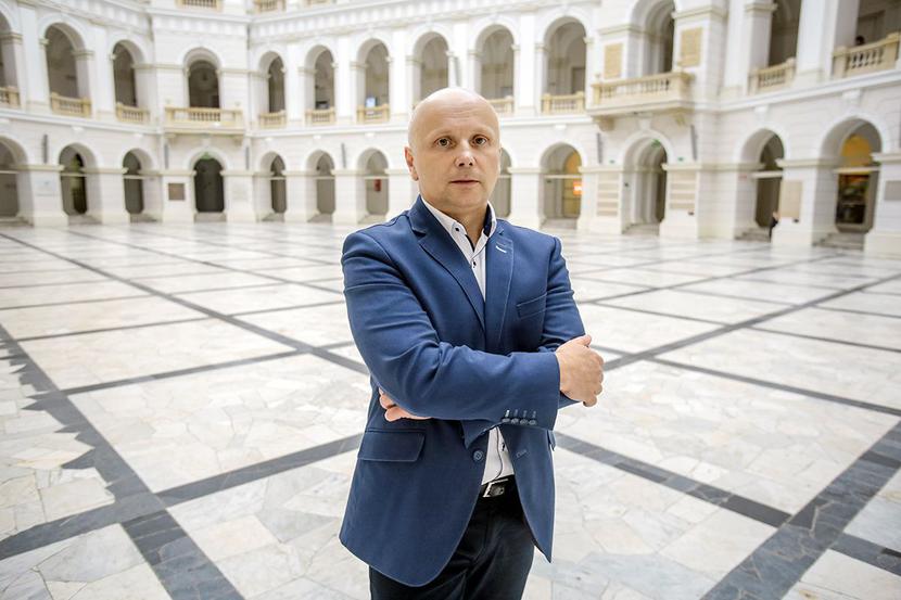 ZARZĄDZANIE: ZARZĄDZANIE: