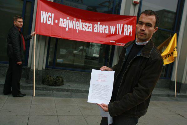 Pikieta ws. WGI w październiku 2007 r., fot. Marek Wiśniewski, Puls Biznesu Pikieta ws. WGI w październiku 2007 r., fot. Marek Wiśniewski, Puls Biznesu