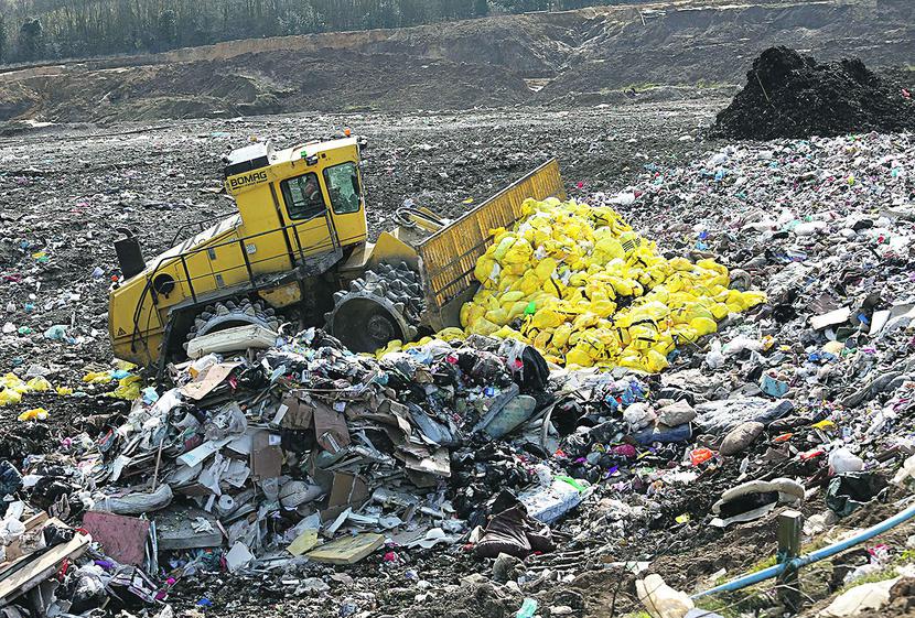 PRZEPŁACAMY: PRZEPŁACAMY: