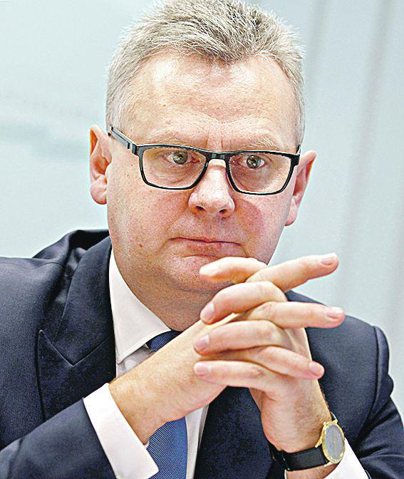 KTO PRZEJMIE SCHEDĘ: KTO PRZEJMIE SCHEDĘ: