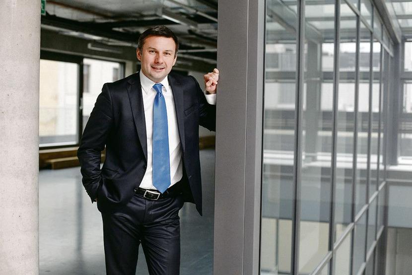 SCENARIUSZE DWA: SCENARIUSZE DWA: