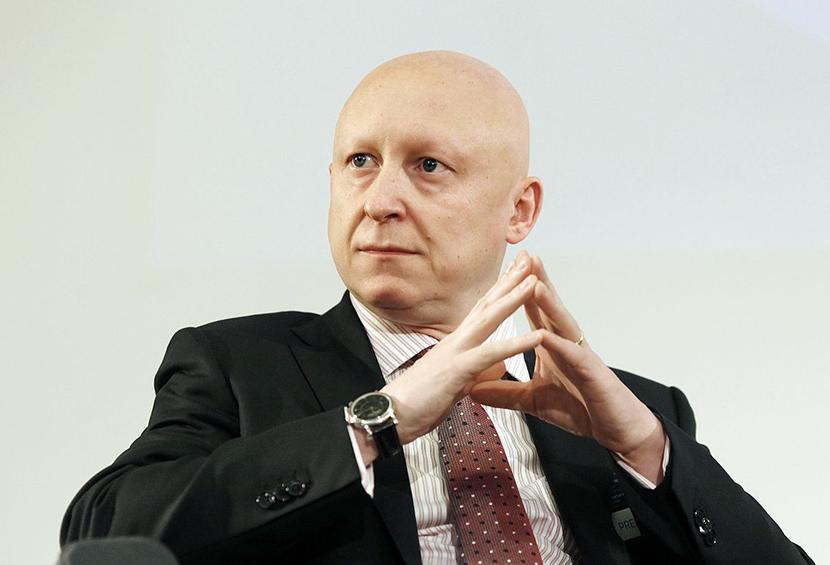ZA GRANICĘ I Z POWROTEM: ZA GRANICĘ I Z POWROTEM: