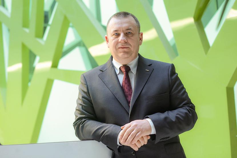 ROZLICZAJĄC PRZESZŁOŚĆ: ROZLICZAJĄC PRZESZŁOŚĆ: