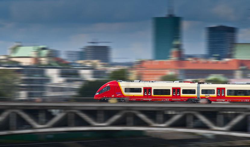 DZIERŻAWA POCIĄGÓW: DZIERŻAWA POCIĄGÓW: