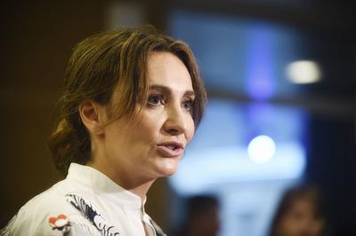 Dominika Kulczyk zaoferowała akcjonariuszom Polenergii 20,5 zł za akcję. Zarządzana przez Henryka Baranowskiego PGE zaproponowała 16,29 zł. Gra jednak trwa — PGE może podbić stawkę.