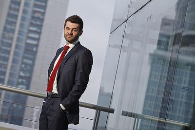 Tomasz Stadnik posiada wieloletnie doświadczenie na rynku kapitałowym, zdobyte w Polsce, m.in. w TFI PZU oraz w Wielkiej Brytanii.