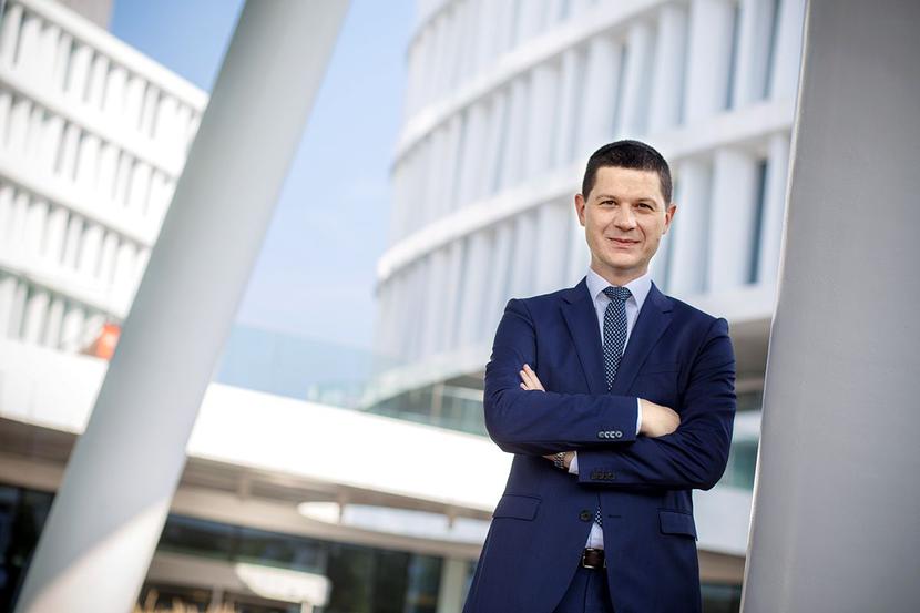 ZMIANA STERNIKA: ZMIANA STERNIKA: