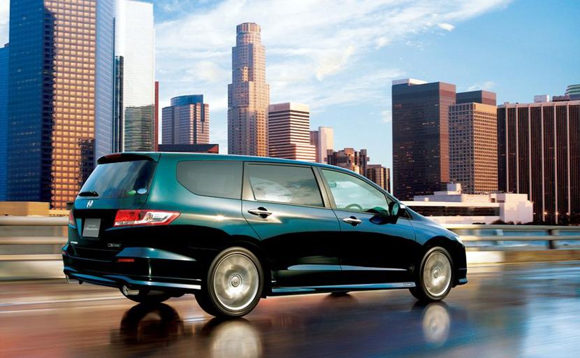 Toyota, największy producent aut na świecie, straciła 24 proc. sprzedaży. Toyota, największy producent aut na świecie, straciła 24 proc. sprzedaży.