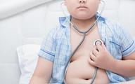 Przełom w wytycznych leczenia otyłości u dzieci? Po raz pierwszy uwzględniają leki i operację