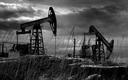 Notowania ropy rosną, gdy Arabia Saudyjska ostrzega przed cięciami produkcji