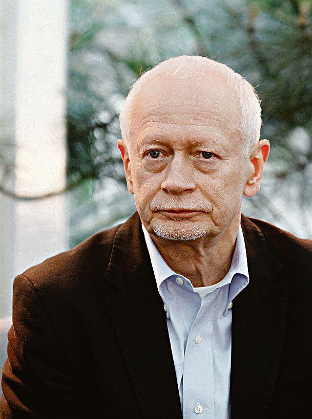 MICHAŁ BONI minister administracji i cyfryzacji