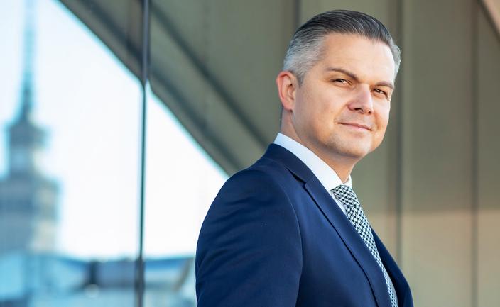 Zakupy za granicą, innowacje w Polsce i portfel na giełdzie. PFR ma plan