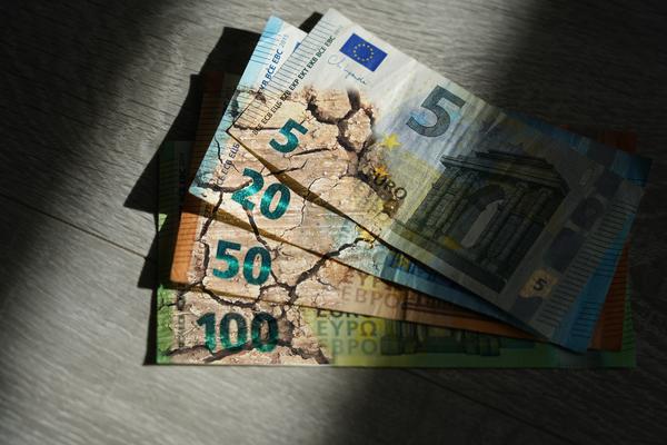 W lipcu akcja kredytowa przyspieszyła w Europie [briefing makroekonomiczny]