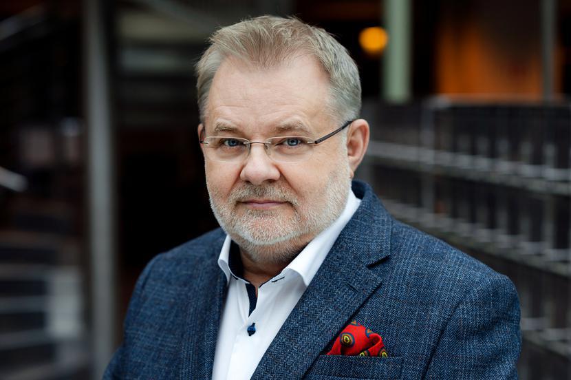 Na zdjęciu prof. Zbigniew Izdebski
