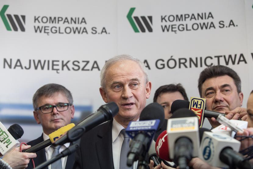 BEZ EFEKTÓW: