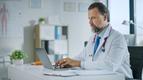 Sprawdź, jakie e-usługi mogą pomóc w codziennej pracy lekarza