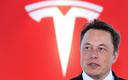 Elon Musk sprzedał akcje Tesli za 1,01 mld USD