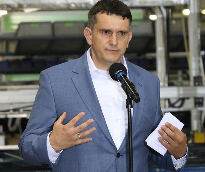 Miliarder aktywista: