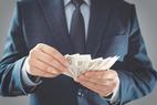 Podwyżki w ochronie zdrowia: co zrobić, gdy pracodawca nie chce podnieść najniższego wynagrodzenia