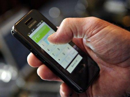 Telefon komórkowy