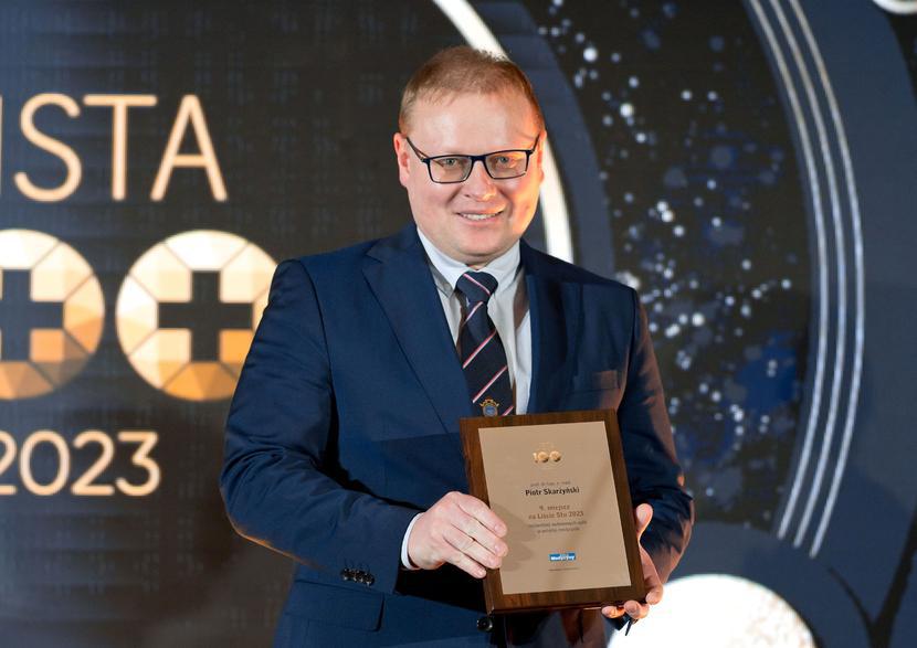 Światowe Centrum Słuchu w Kajetanach wykonuje najwięcej na świecie operacji poprawiających słuch. Światowe Centrum Słuchu w Kajetanach wykonuje najwięcej na świecie operacji poprawiających słuch.
