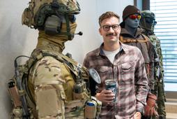 Mundury przyszłości szyją na Dolnym Śląsku