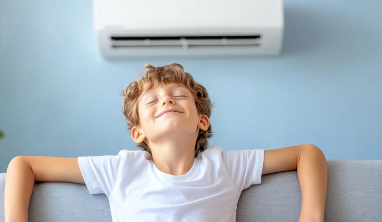 Na klimatyzację trzeba czekać nawet do... jesieni. Fala upałów zaskoczyła branżę
