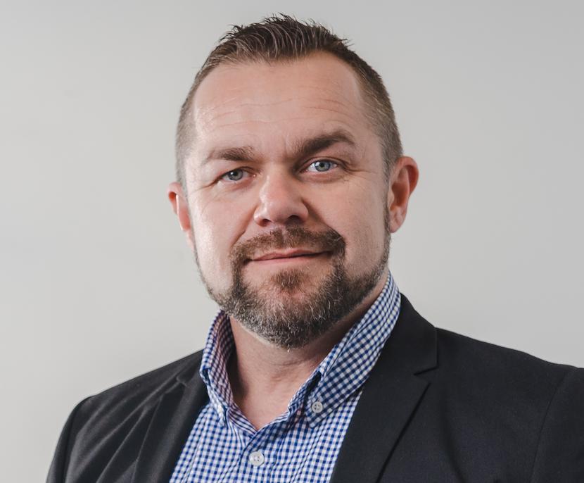 Grzegorz Mamorski, Business Development Manager w INNERGO Apple Authorised Enterprise Reseller Grzegorz Mamorski, Business Development Manager w INNERGO Apple Authorised Enterprise Reseller