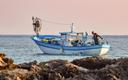 Francja twierdzi, że Wielka Brytania łamie umowę brexitową blokując łodzie rybackie