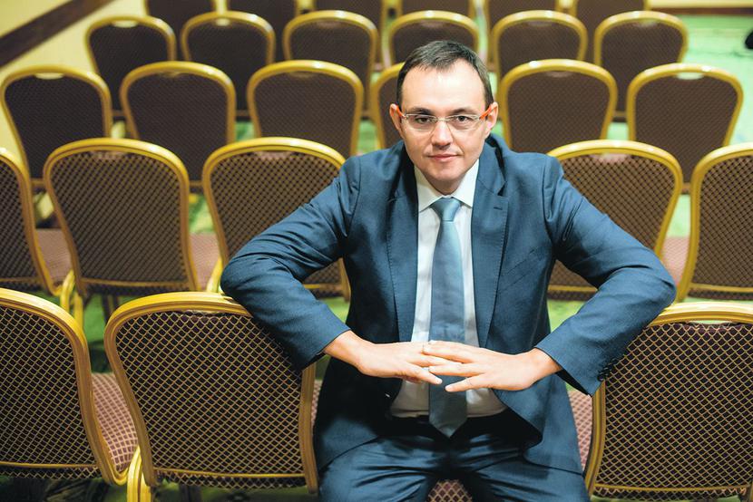 NAJPIERW BYĆ, POTEM MIEĆ: