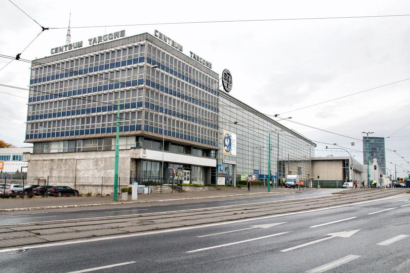 SZPITALE ZAMIAST TARGÓW: