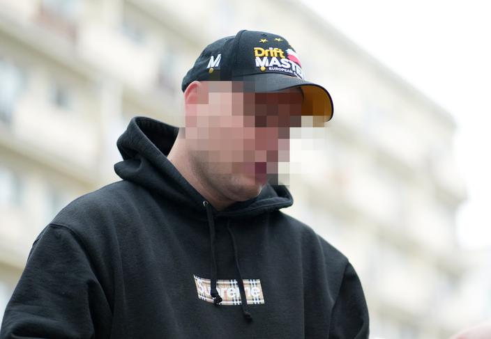 Dwie strony państwa: Dwie strony państwa:
