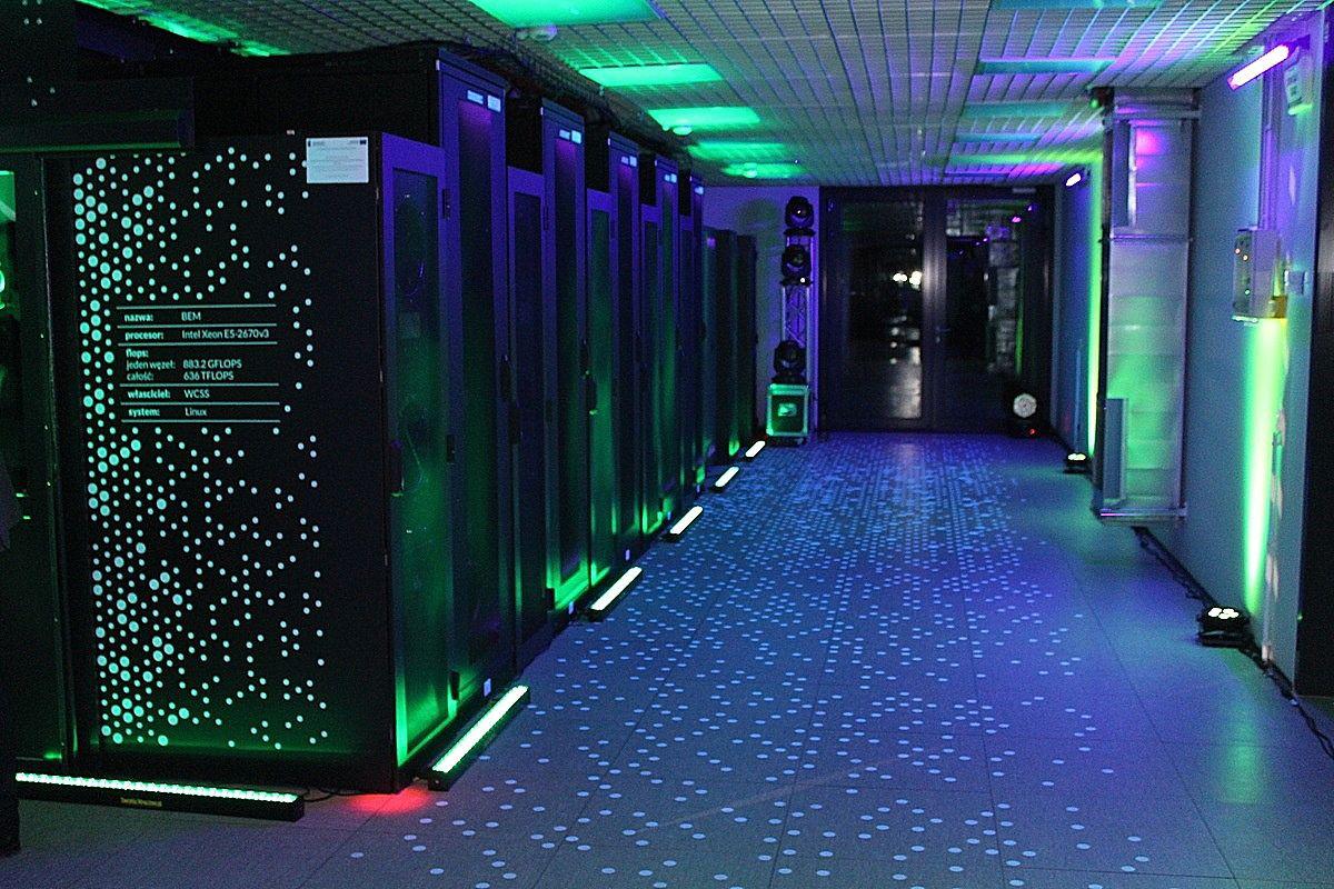 Klaster Bem Nowy Polski Superkomputer Puls Biznesu Pbpl