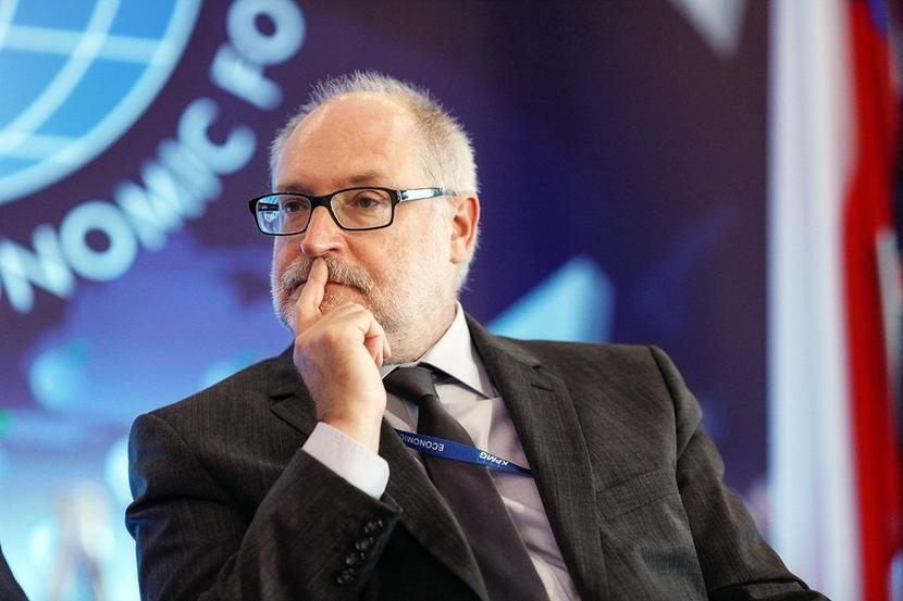 KRYTYK KOŃCZY KADENCJĘ: