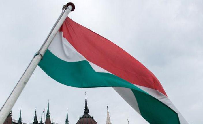 Węgry ignorują zachodnie ostrzeżenia i stawiają na Huawei
