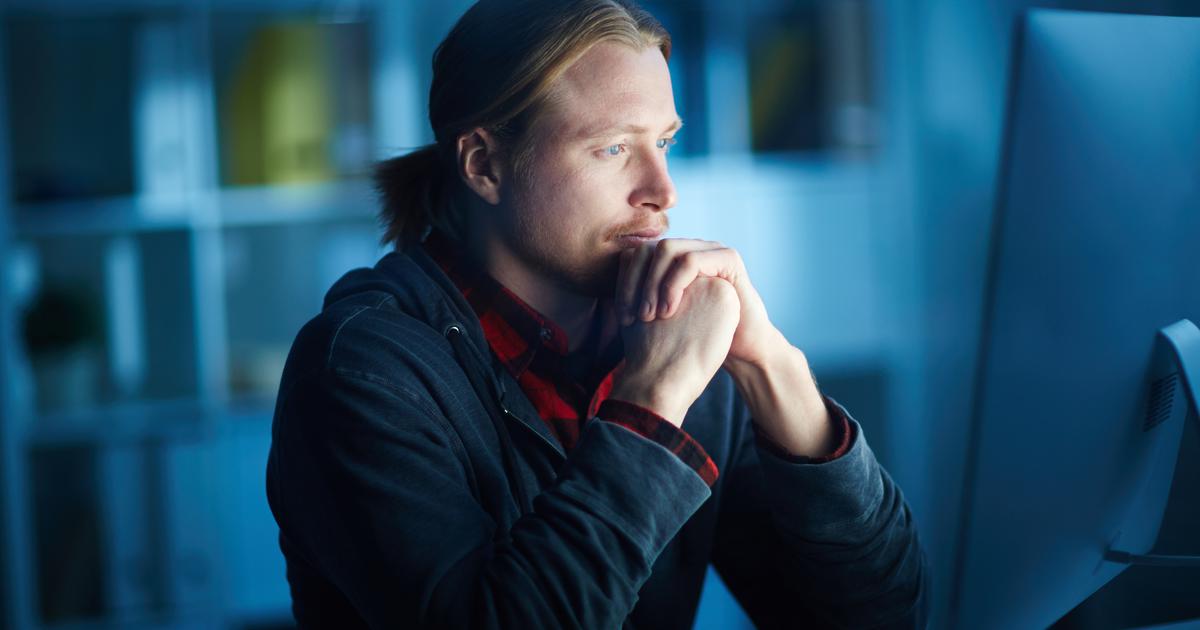 Cyberprzestępcy zwolnią cię z pracy?