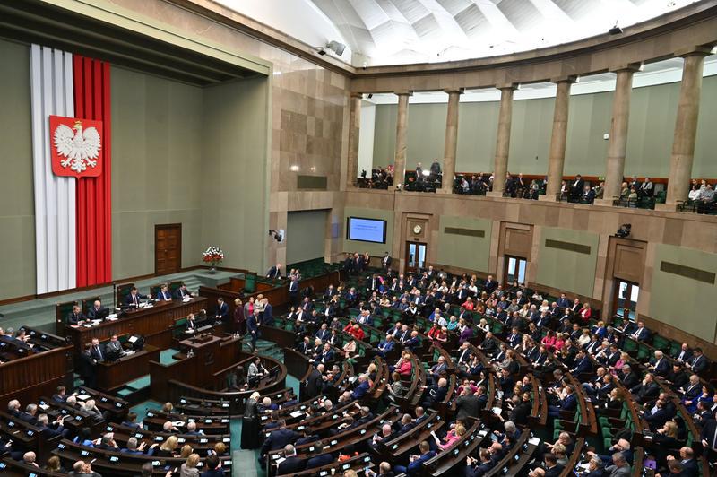 Na czwartek, 11 kwietnia, zaplanowana została w Sejmie debata nad zmianami w przepisach regulujących zasady przerywania ciąży. Do pierwszego czytania trafiły trzy projekty dotyczące warunków dopuszczalności aborcji.