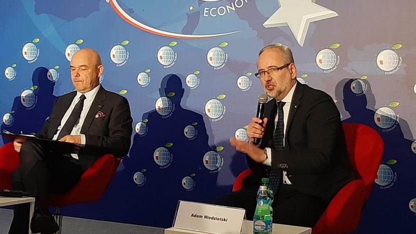 Minister zdrowia Adam Niedzielski podczas XXXI Forum Ekonomicznego w Karpaczu, 8 września 2022