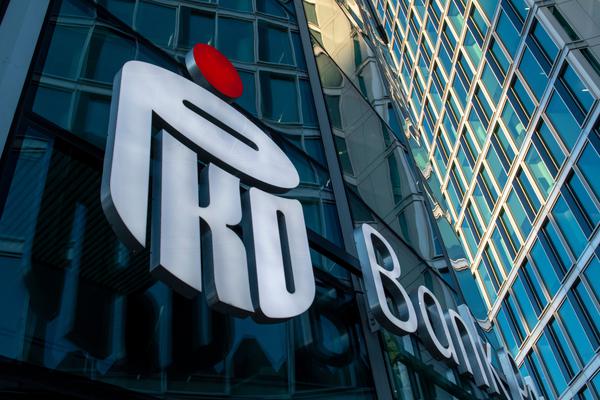 Raport: Liczba placówek bankowych – I kwartał 2025 r.