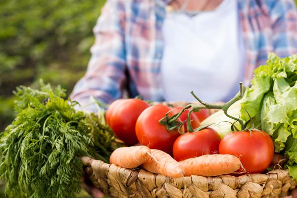 Świeże warzywa w kontrolowanym łańcuchu dostaw