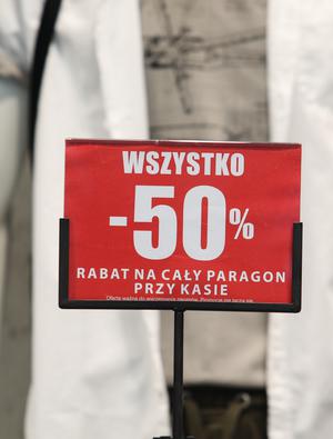 Jak prawidłowo oznaczać promocje