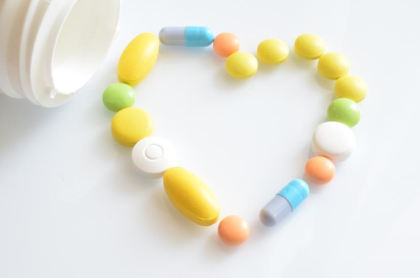 Zidentyfikowanie pacjentów obarczonych podwyższonym ryzykiem SN może nastręczać trudności nie tylko w przypadku farmaceutów, ale również lekarzy. Zidentyfikowanie pacjentów obarczonych podwyższonym ryzykiem SN może nastręczać trudności nie tylko w przypadku farmaceutów, ale również lekarzy.