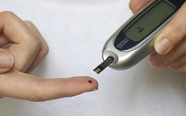 Dr Grzesiowski: ozdrowieńcy nawet o 40 proc. bardziej narażeni na cukrzycę