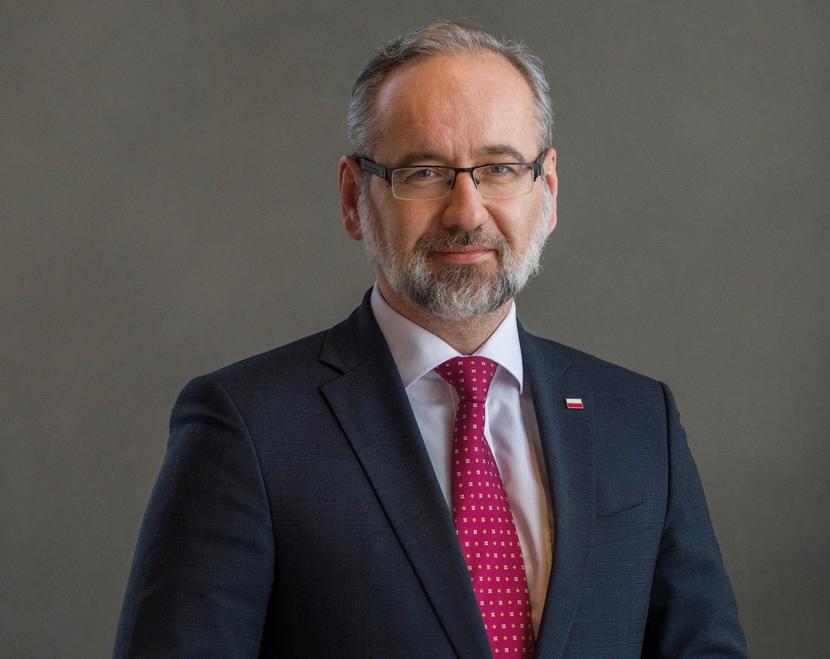 Idea no-fault budziła najwięcej kontrowersji, wracamy z ustawą o jakości bez tej klauzuli - informuje Adam Niedzielski, minister zdrowia. Idea no-fault budziła najwięcej kontrowersji, wracamy z ustawą o jakości bez tej klauzuli - informuje Adam Niedzielski, minister zdrowia.