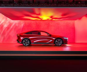 Mazda 6e: Elektryk, który jedzie nie do&nbsp;końca swoją drogą