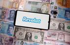 Revolut wyciąga rękę po firmy