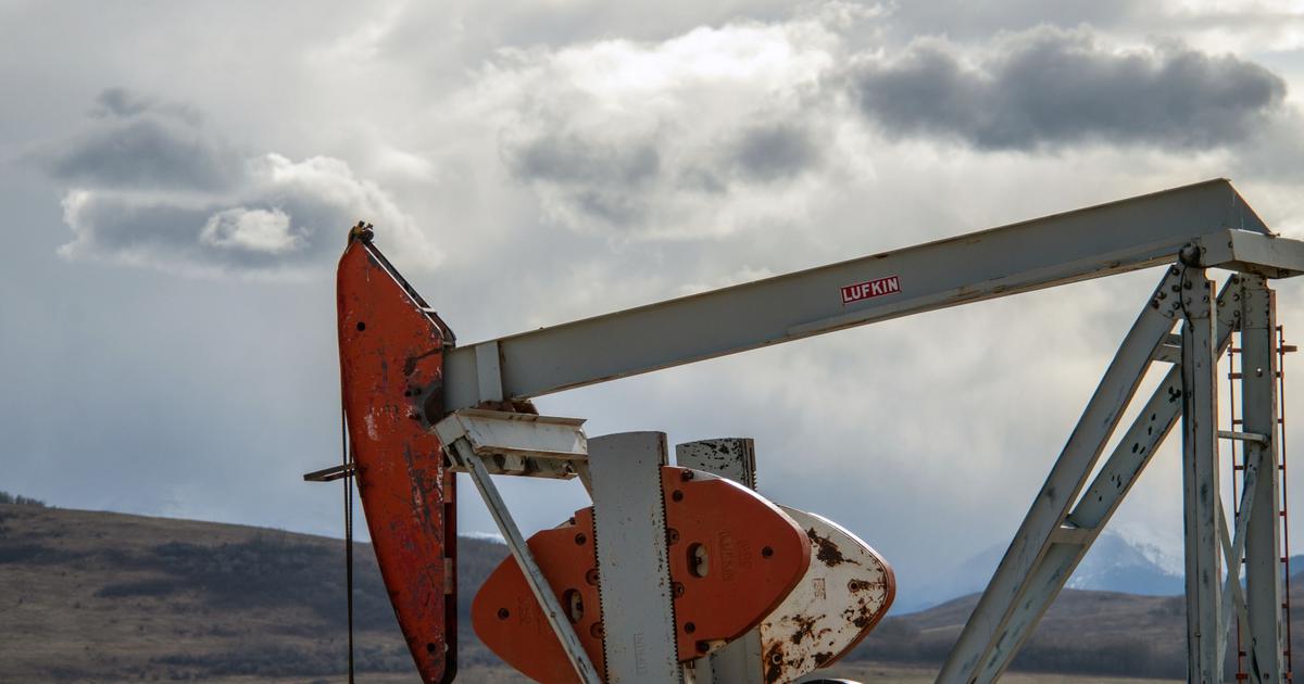 Spadek aktywności inwestorów na rynku ropy naftowej
